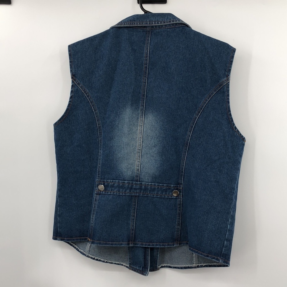 Denim Vest Button Down with Lace Accents Over Faux Pockets Size XL - Picture 4 of 5